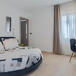 Villa Flora Abrega * 포레치