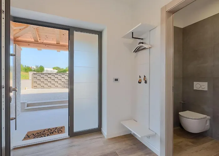 Villa Flora Abrega Ferienhaus *