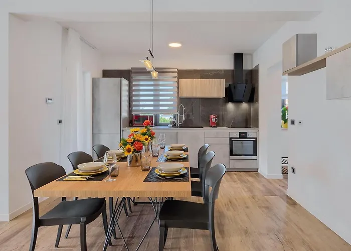 Ferienhaus Villa Flora Abrega