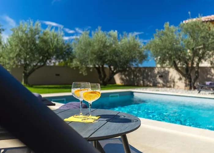 Ferienhaus Villa Flora Abrega *