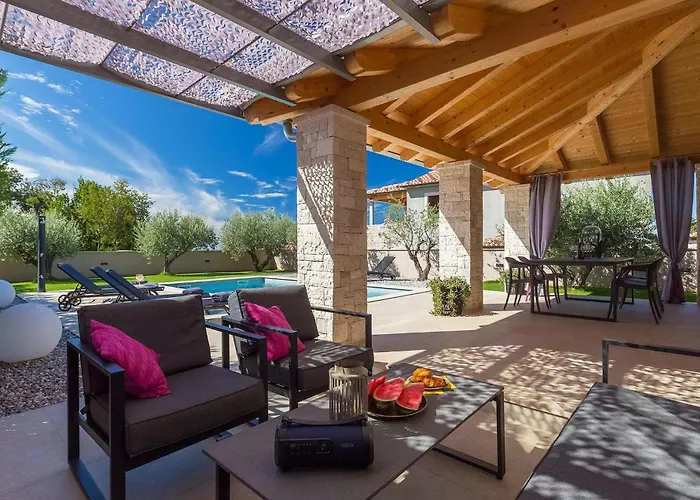 Ferienhaus Villa Flora Abrega *